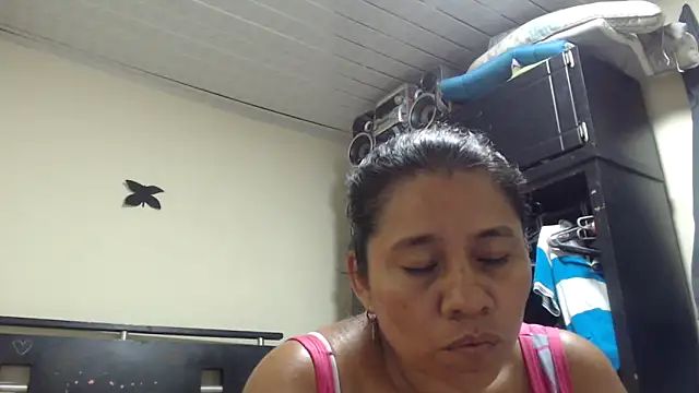 adrixxx38 webcam