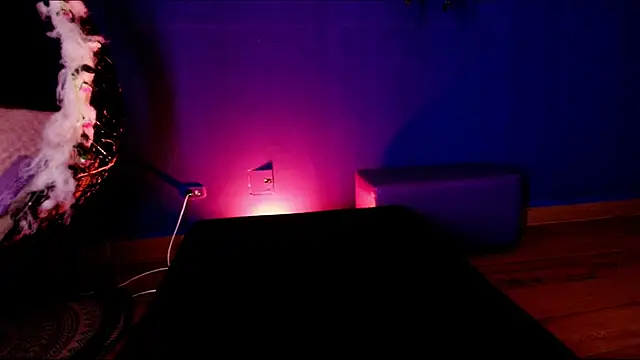 Scarlett_Lune webcam