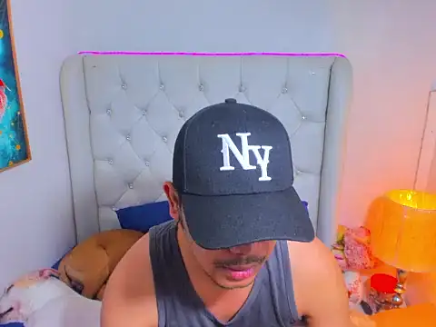 AsianZero webcam