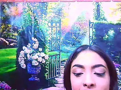 IndianPretty14u2Luv webcam