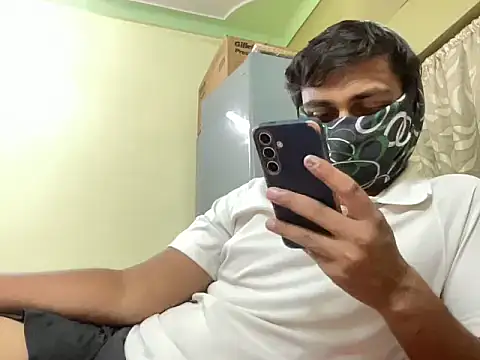 Slave_Aryan webcam