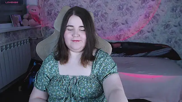 Estelle_Hicks webcam