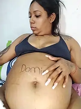emma_purple_ webcam