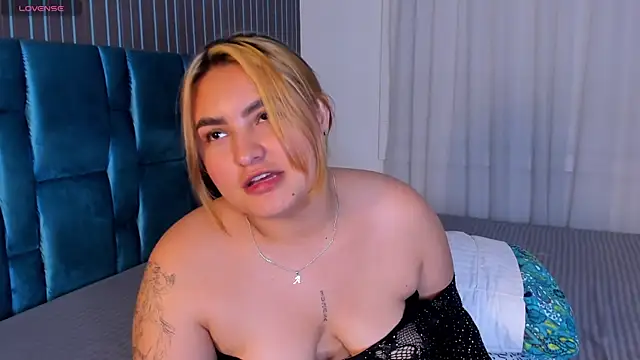 SabrinaMaddox webcam