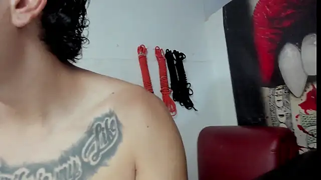 Strongernastyx webcam