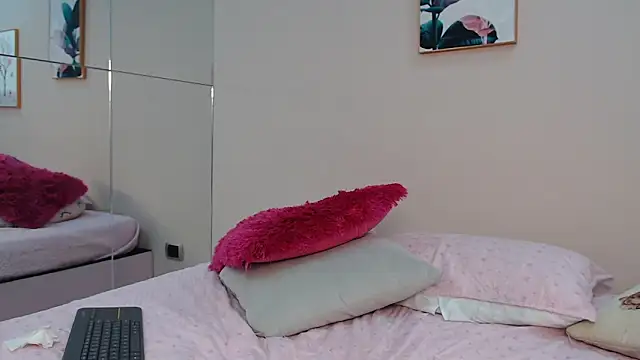 zooombee webcam