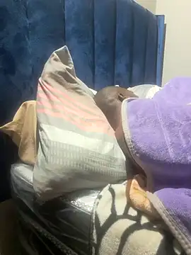 manpower012's live cam