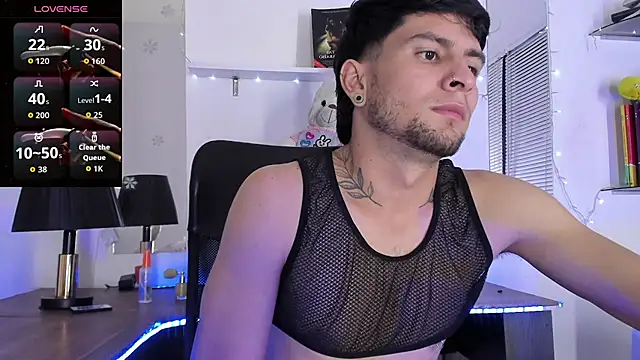 StefanoBigCock webcam