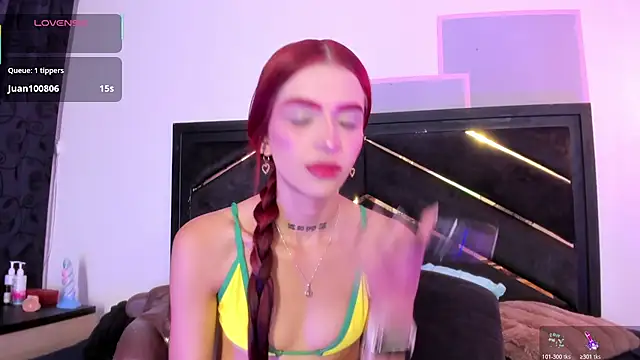 april_jones05 webcam