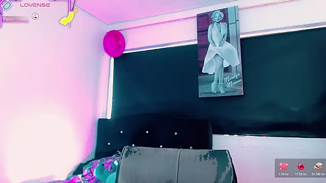 Kendall_hornyy webcam