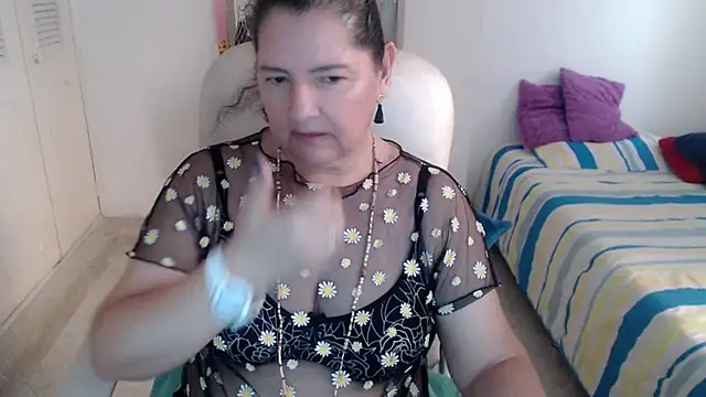 leonela_69 webcam