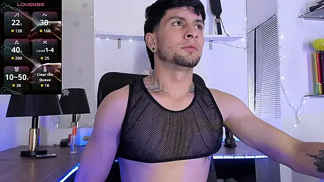StefanoBigCock webcam