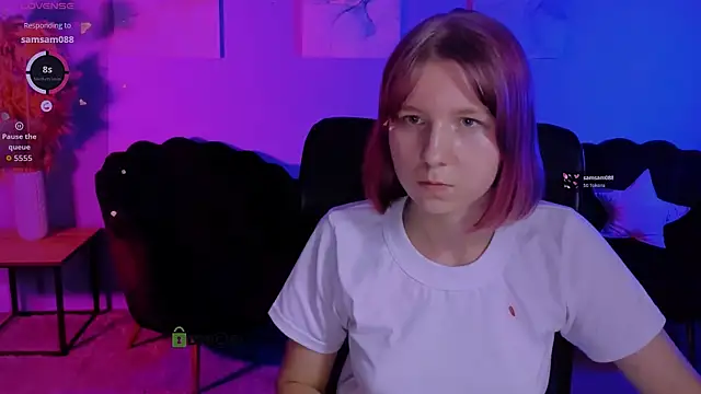 gloria_bubble webcam