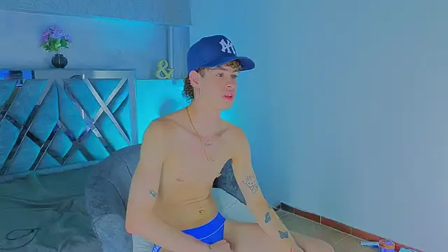 nova_salvatore webcam