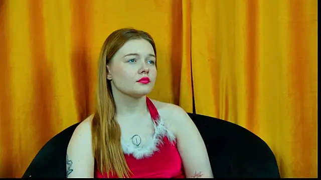 ElinaVale webcam