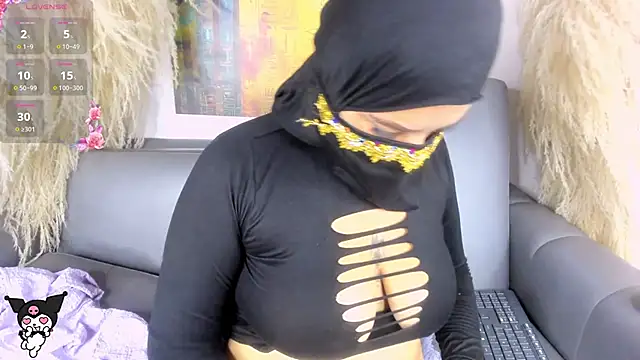 alanna_sahir webcam