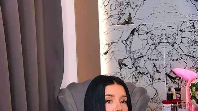 DaisyAmour