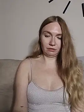 kisavixen - KisaVixen's free webcam - UK Sex Cams