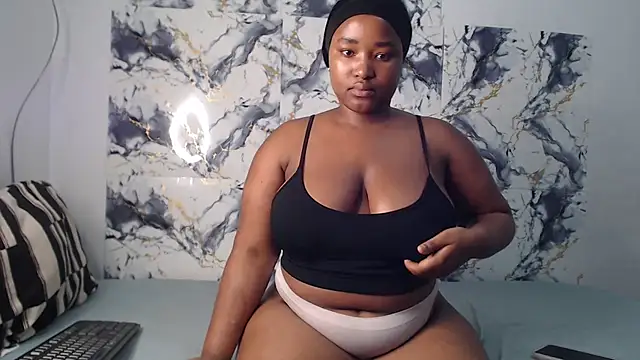 SexyAmeena2002