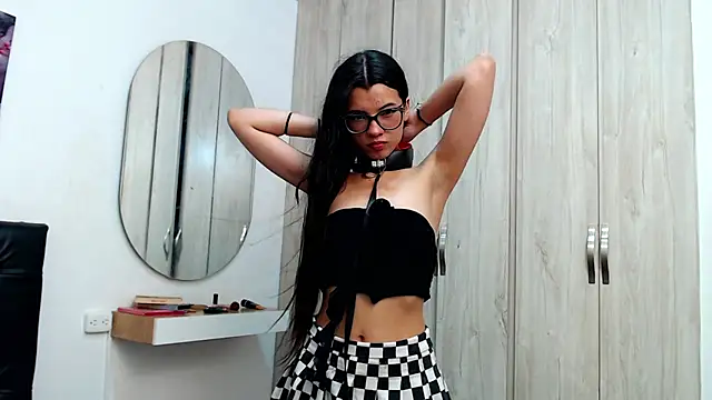 pinky_f00x webcam