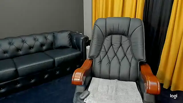 HaleySweet18 webcam