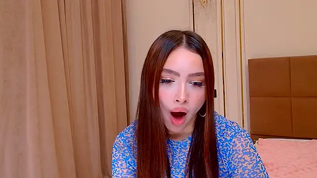 maddie_perezz webcam