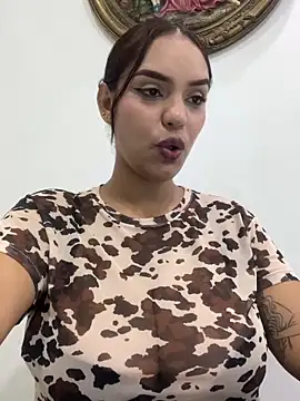 Sara-77 webcam