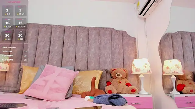 Mhia_Sweet_ webcam