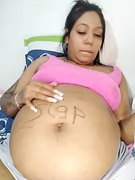 emma_purple_ webcam