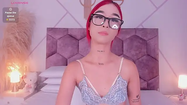 _bella_rossee_ webcam
