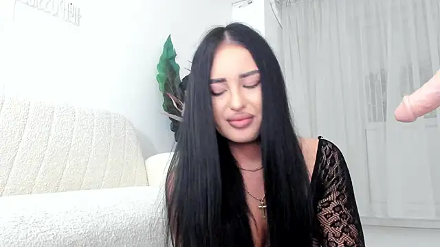 EmeraldKatt webcam