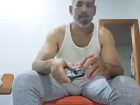 jackbigcock11 - Jackbigcock11's free webcam - UK Sex Cams