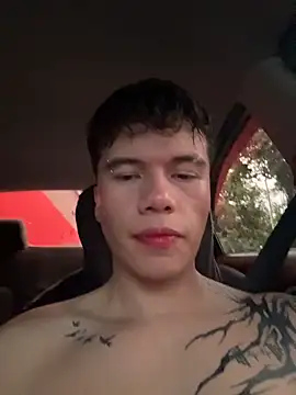 Logan_smith1 webcam