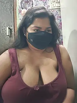 Liyaa_24 webcam