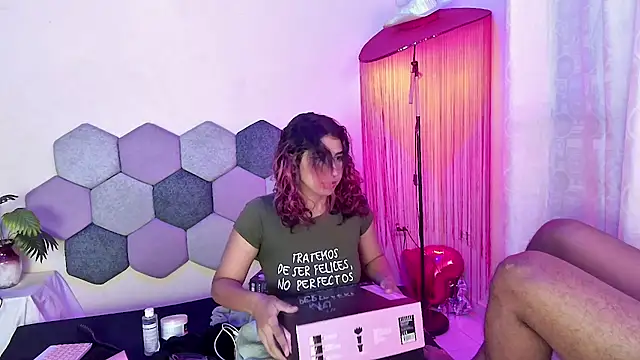 Horny_tgn webcam