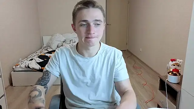 LEO__MILLER webcam
