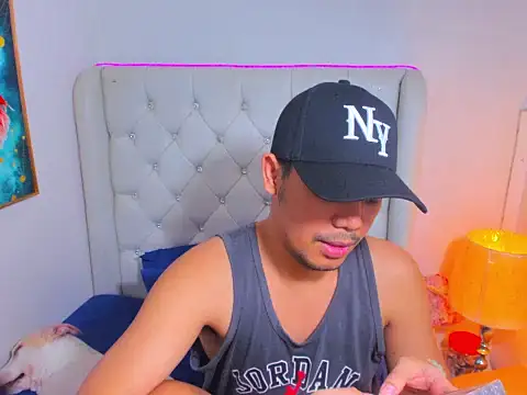 AsianZero webcam