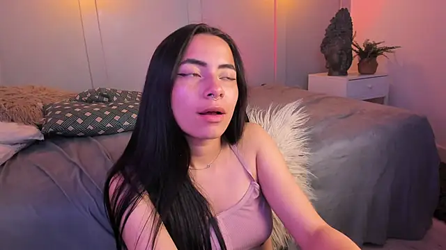 Ivyy_sweet_ webcam