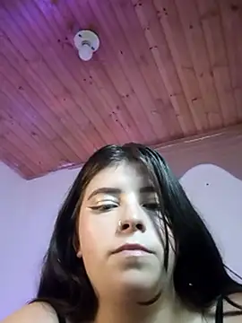 aaura24 - Aaura24's free webcam - UK Sex Cams