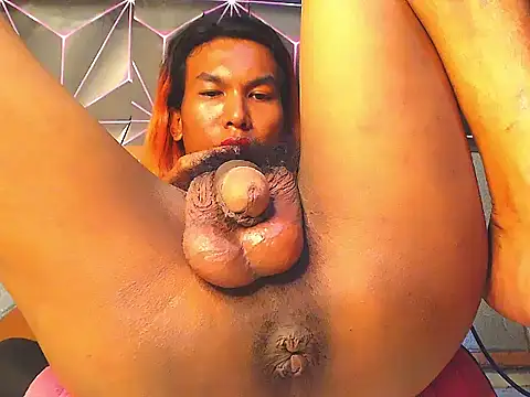 DirtyJudi webcam
