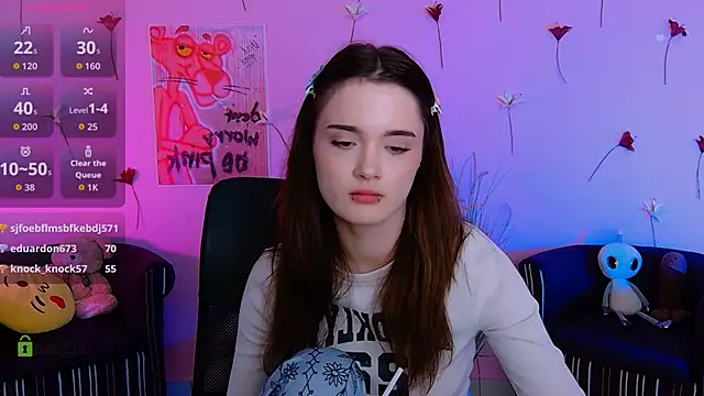 liana_kisses webcam