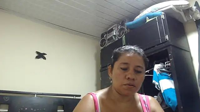 adrixxx38 webcam