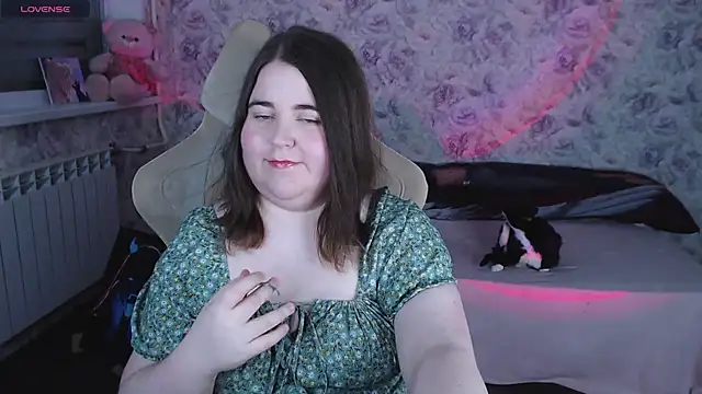 Estelle_Hicks webcam