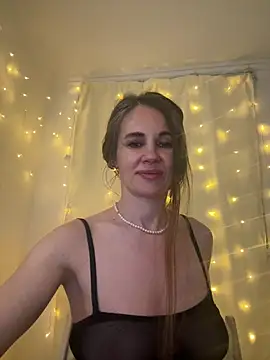 LucieMack webcam