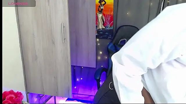 MONIQUE-LAMOUR webcam