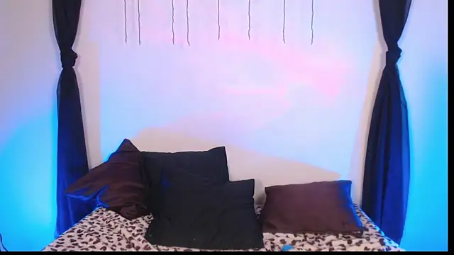 Agatha_Tenebris webcam
