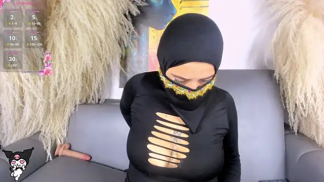 alanna_sahir webcam