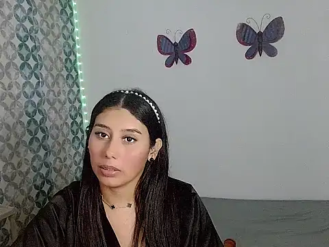 Melaniecarsonew webcam