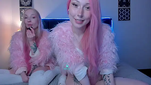 AlexRoseLiRed webcam