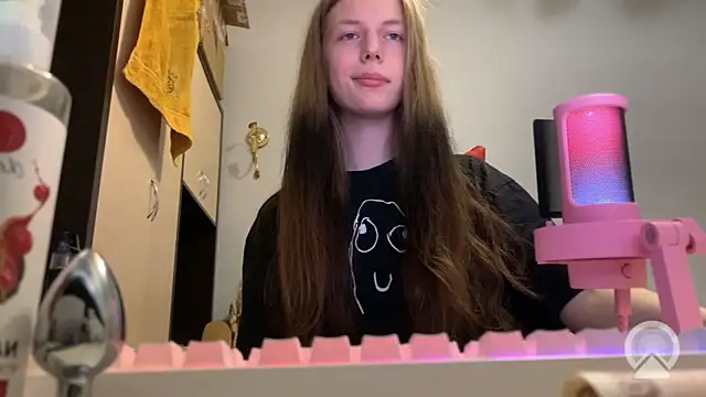 britneylovely's room